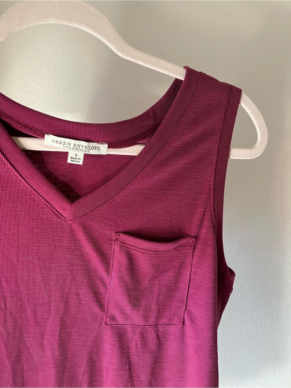Green Envelope Women's V-Neck Pocket Tank - Berry Plum